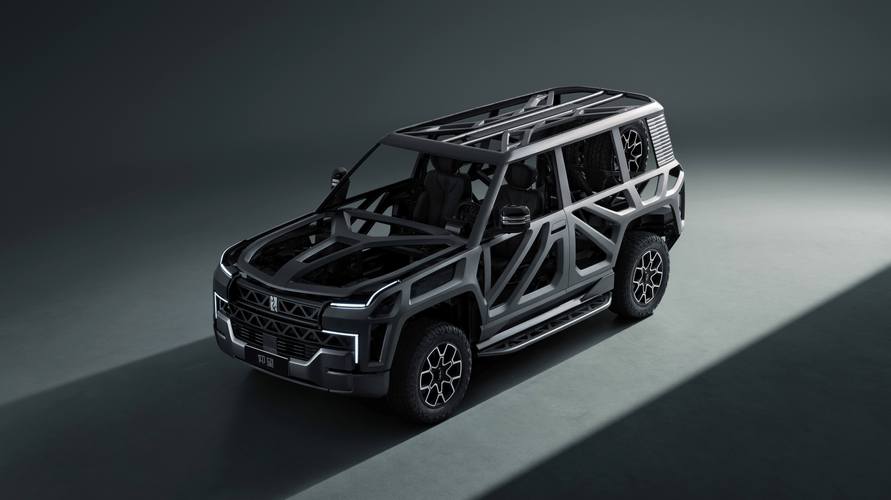 深圳167仰望U8硬派越野的科技魅力，国能汽车对传统燃油车市场的冲击